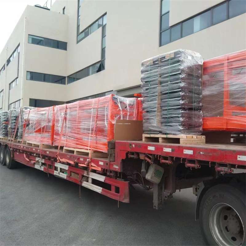 黑龙江鹤岗兴安到新疆伊犁霍城县物流公司黑龙江鹤岗兴安至新疆伊犁霍城县物流专线往返运输